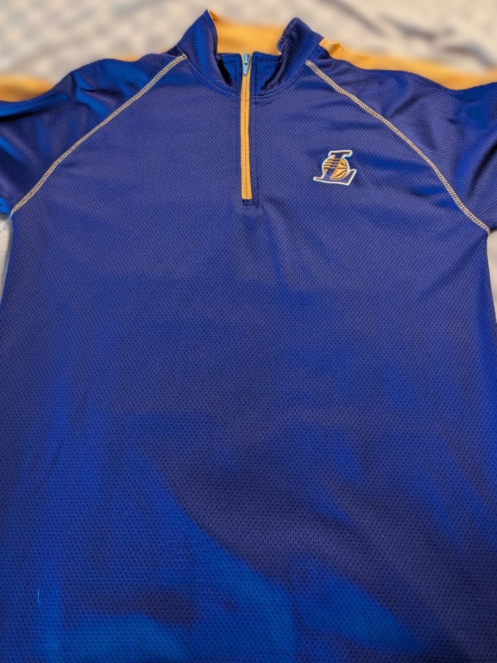 NBA Los Angeles Lakers 1/4 Zip Pullover Sweatshirt - Men’s Large